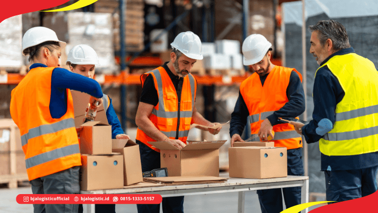 Jakarta Pasang Kayu: Persiapan Barang Sebelum Dikirim ke Pasangkayu